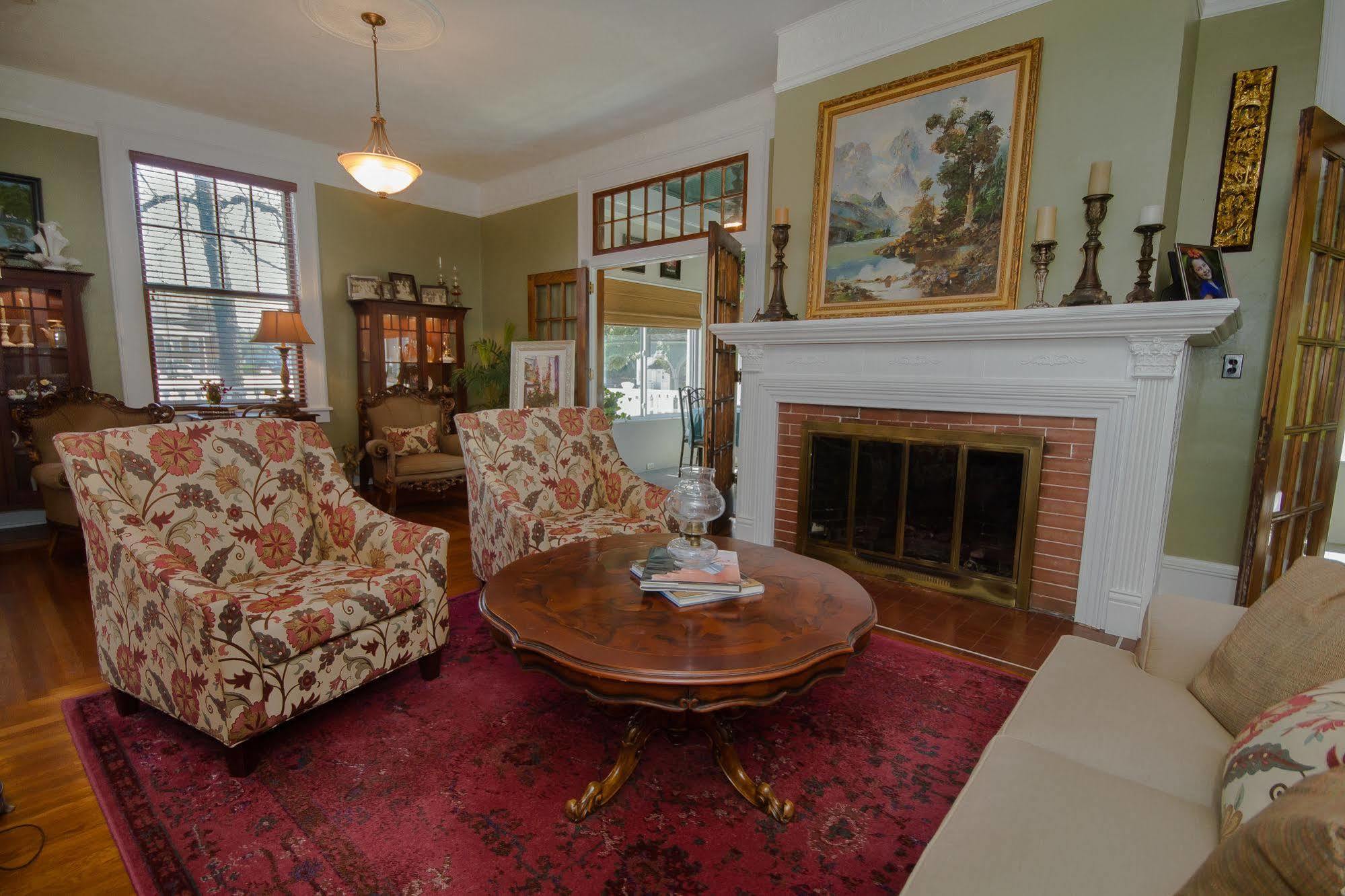 Dickey House Bed And Breakfast Marshfield Exterior foto