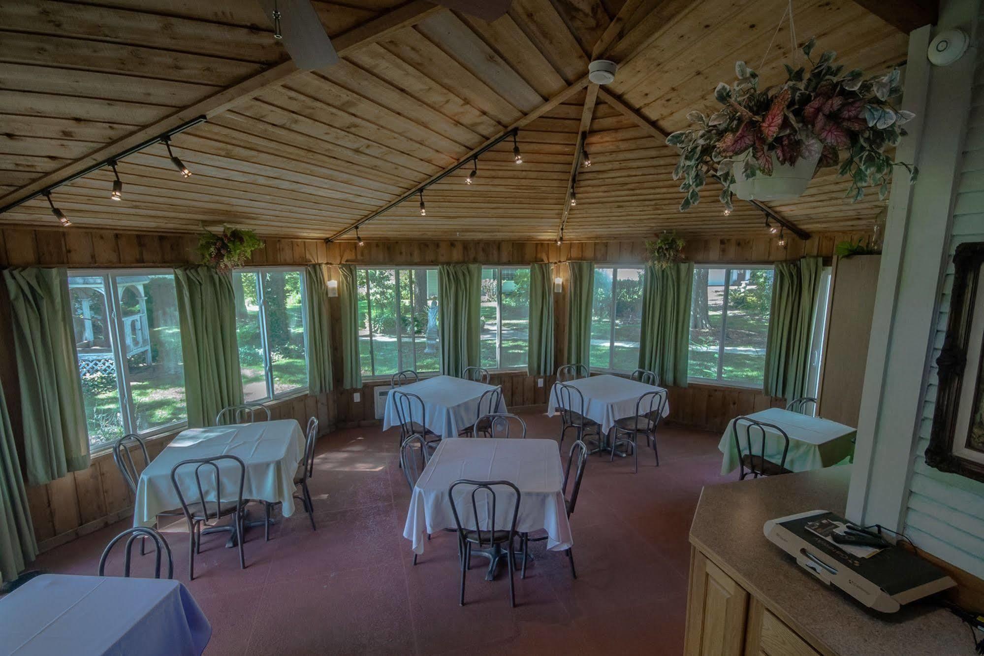 Dickey House Bed And Breakfast Marshfield Exterior foto